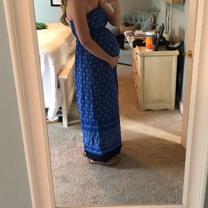 Strapless maternity maxi in a gorgeous blue print